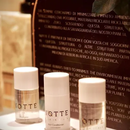 Free Parking-sea View, With Pool & Garden Appartamento